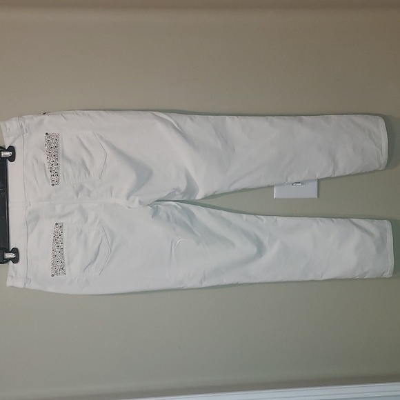 Chico's  Jeans - Picture 2 of 11